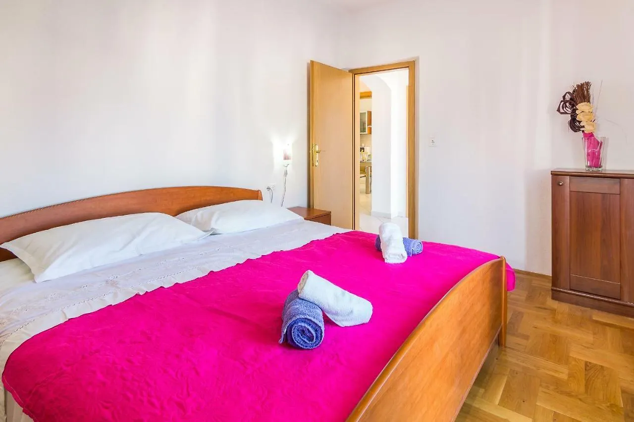 Apartment Dominik Trogir