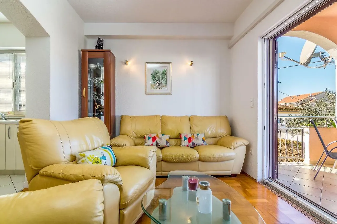 Apartment Dominik Trogir